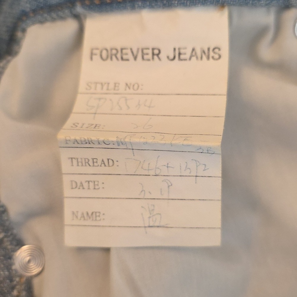 Pistola Forever Jeans Light Flared High Rise Light Wash Size 26 NWOT Raw Hem - Picture 10 of 16